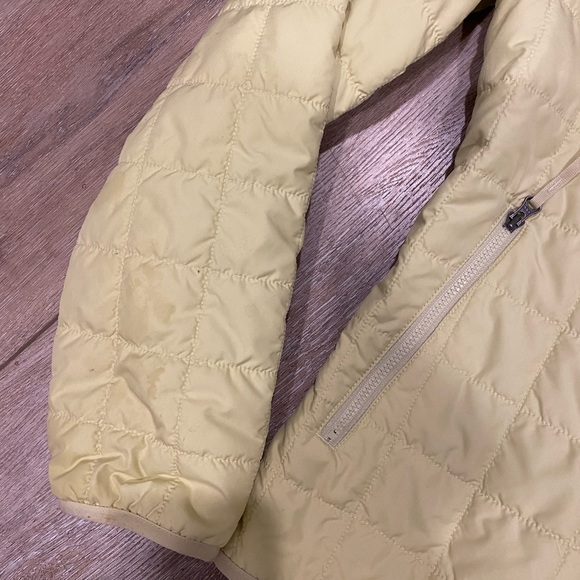The North Face Women's Light Yellow Ski Jacket - Picture 4 of 6